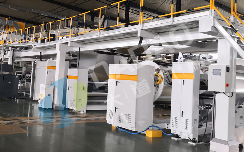 高檔標簽紙涂布機-7